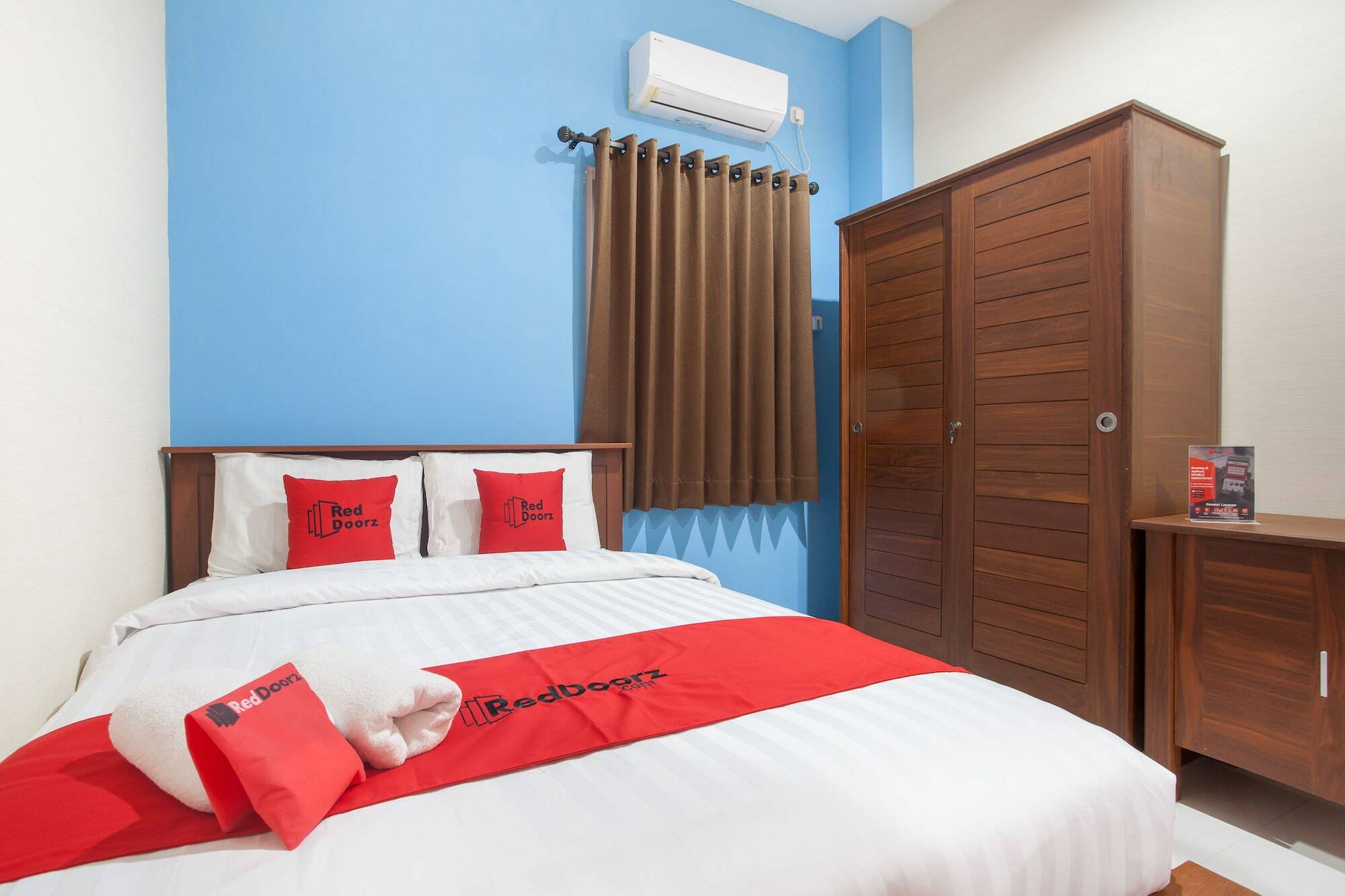 Reddoorz Near Universitas Wijaya Kusuma Surabaya Kültér fotó
